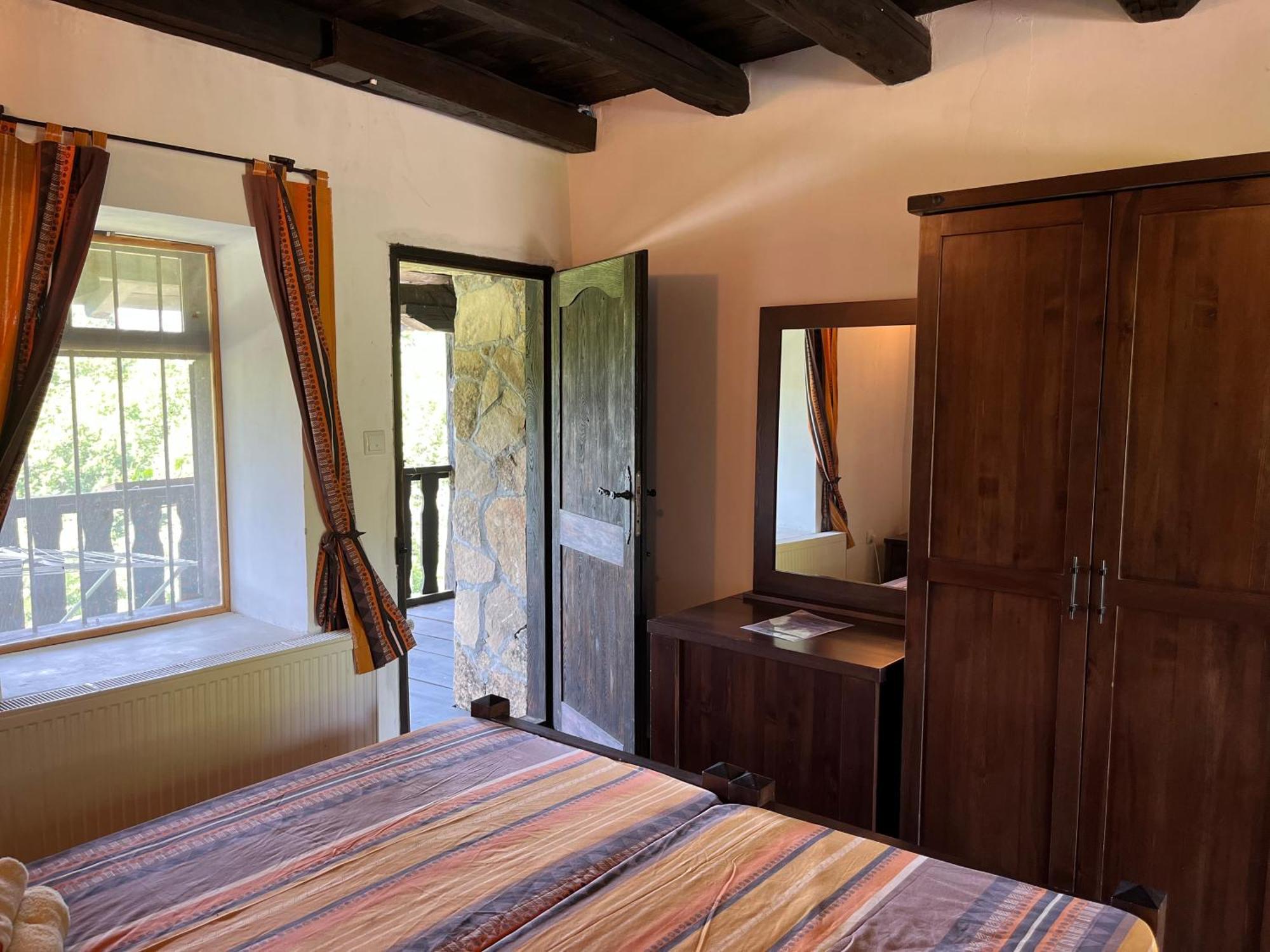 Agriturismo Hidden Paradise Villa Tryavna Luaran gambar